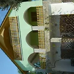 Kaman Pince