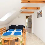 Apartment Kaman Pince *