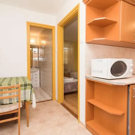 Kaman Pince Appartement Alsópáhok