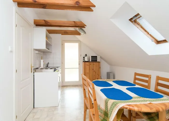 Kaman Pince Apartmán *